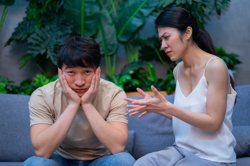 Anzeichen und Merkmale für eine toxische Beziehung