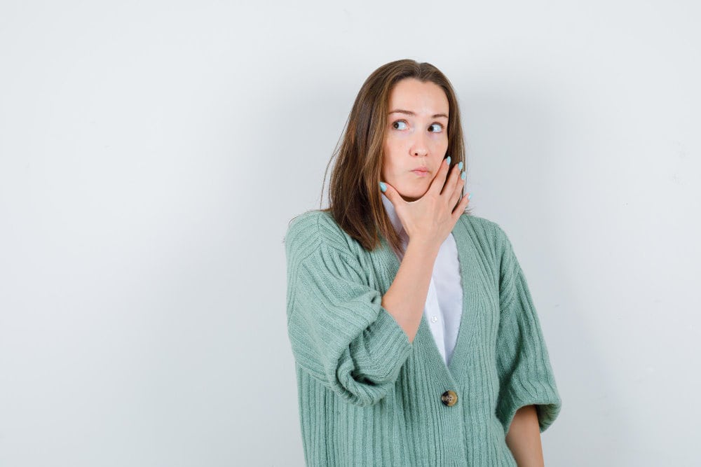 Sprachliche Muster narzisstischer Lügner identifizieren